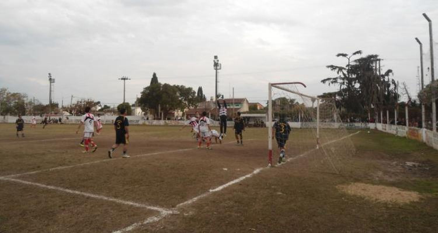 En la primera fecha del Oficial, 18 goles