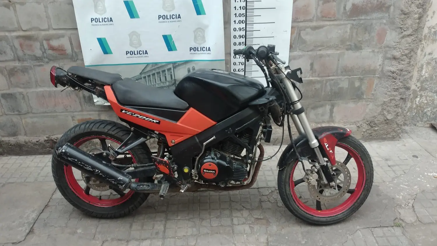 Detuvieron a dos motochorros tras intentar robarle a una joven en Alvarado y 11 de Septiembre