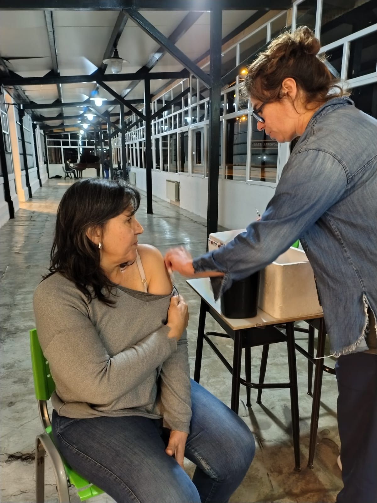 Posta de vacunación en el Centro Cultural La Estación