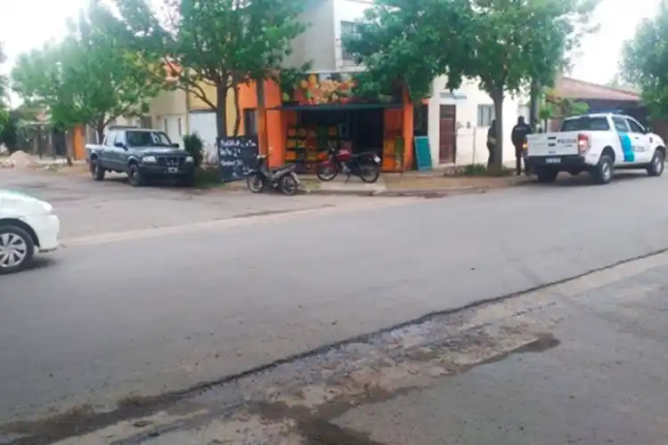 Buscan a motociclista que se fugó tras chocar contra otra moto
