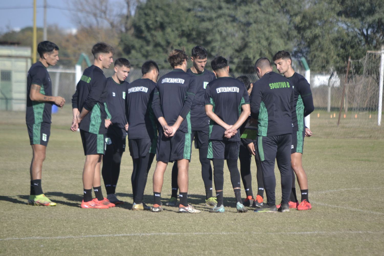 Sportivo entrenó pensando en 9 de Julio (R)