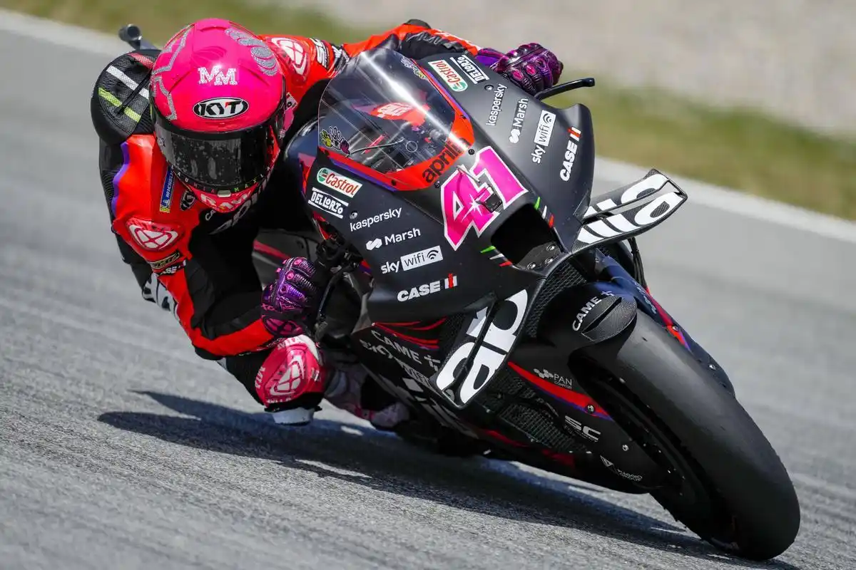 El español Aleix Espargaró