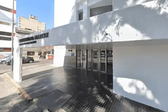 Desalojaron la Maternidad Martin y el Cemar por una amenaza de bomba