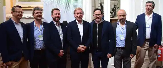 La provincia incentiva al desarrollo de extrusores y biopymes entrerrianas