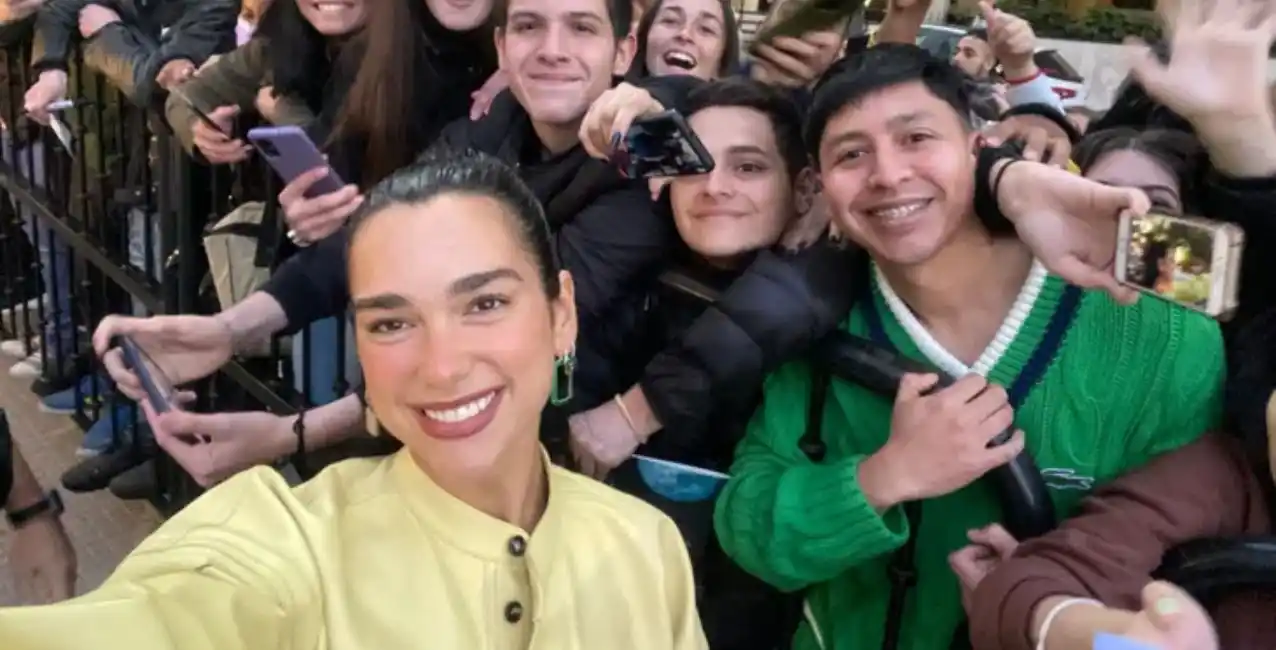 La llegada de Dua Lipa a la Argentina desató la locura de sus fans