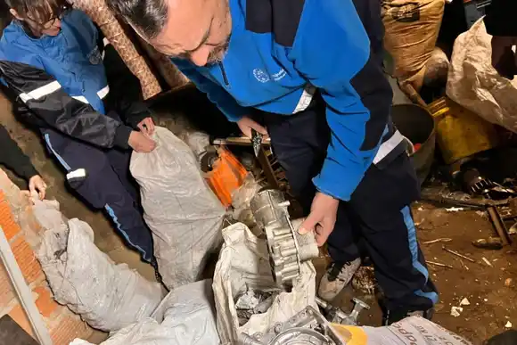 Operativos nocturnos en chatarrerías rosarinas terminaron con múltiples detenidos y demorados