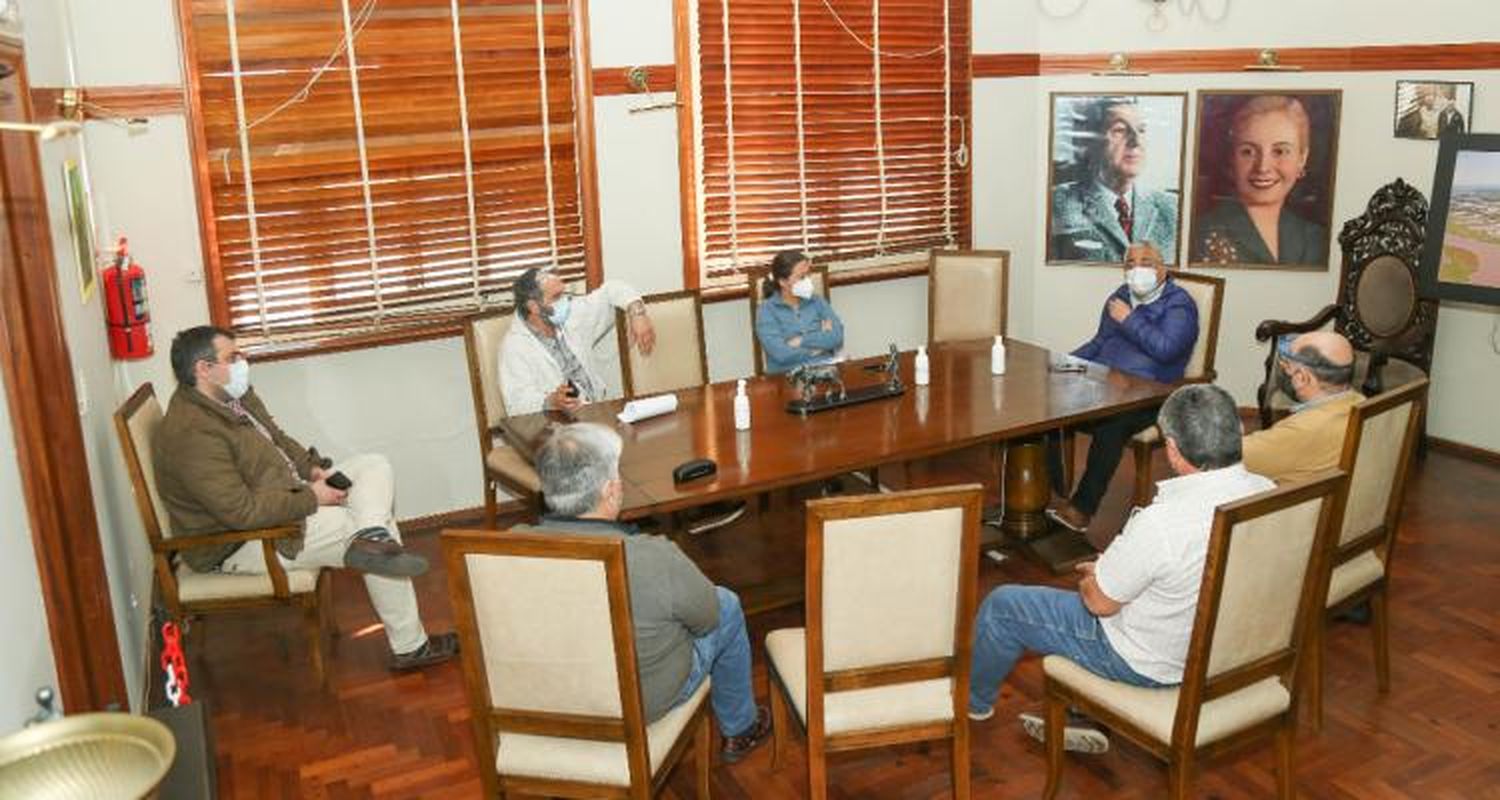 Coronavirus: tras reunión con el Círculo Médico y las clínicas, el Gobierno volvió a apelar a la “responsabilidad social”