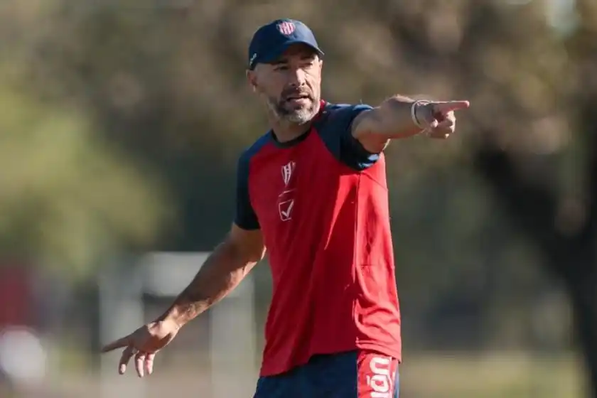 Cristian "Kily" González dejará de ser el entrenador de Unión