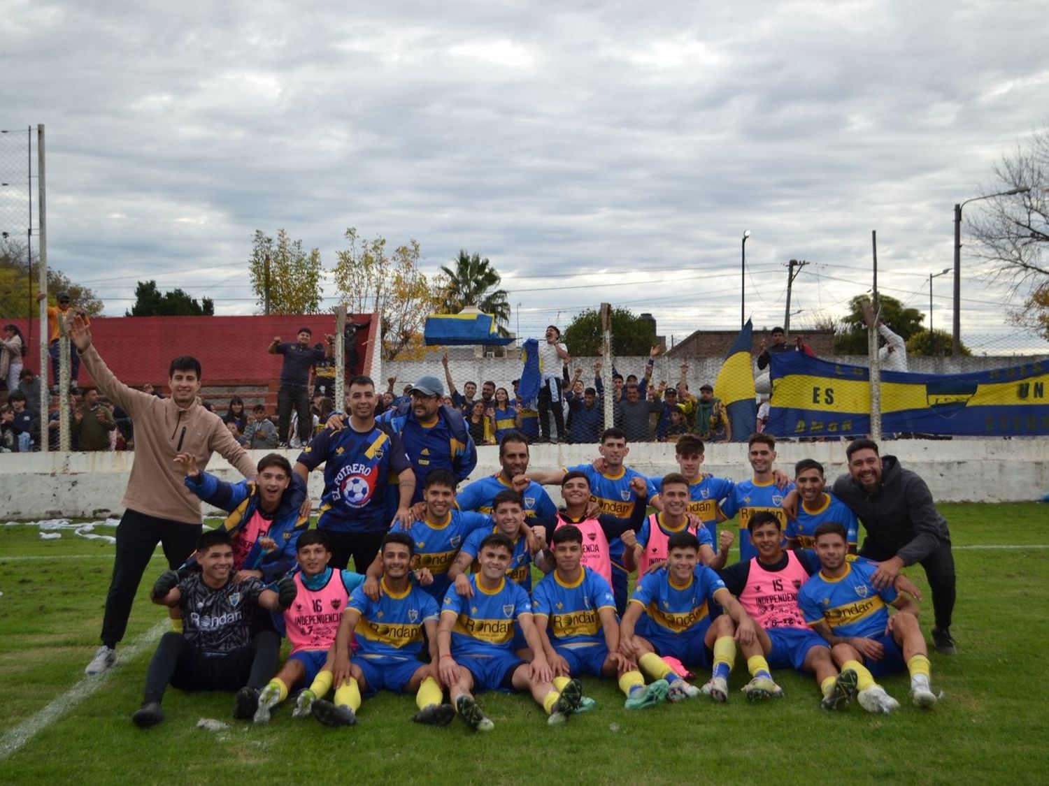 Independencia juega contra Atlético Baradero la primera final de la Copa de Clubes este domingo.