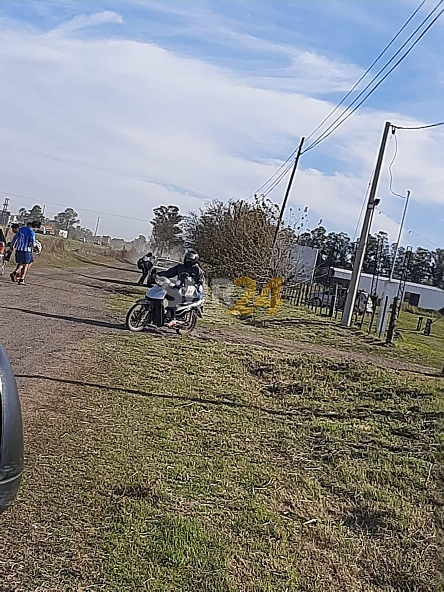 Comando Radioeléctrico venadense desactivó partidos de fútbol que se realizaban en un predio sobre ruta 33