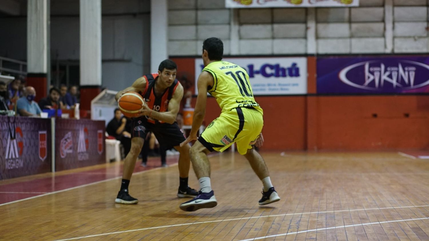 Racing recibe a Ferro de Concordia y Central visita a Luciano en Urdinarrain