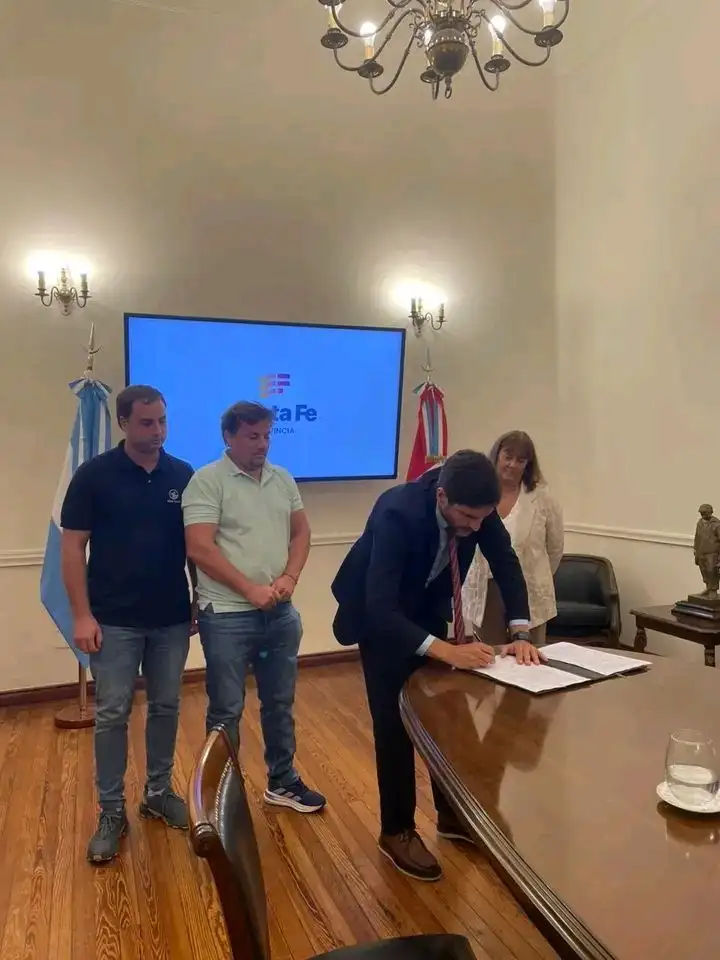 acuerdo firmado comodato bomberos voluntarios santa clara de saguier - 3