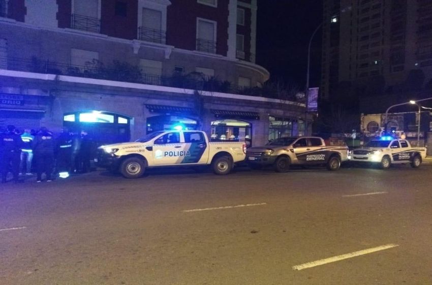 Sábado clandestino: fiestas, un baleado y autos de alta gama secuestrados