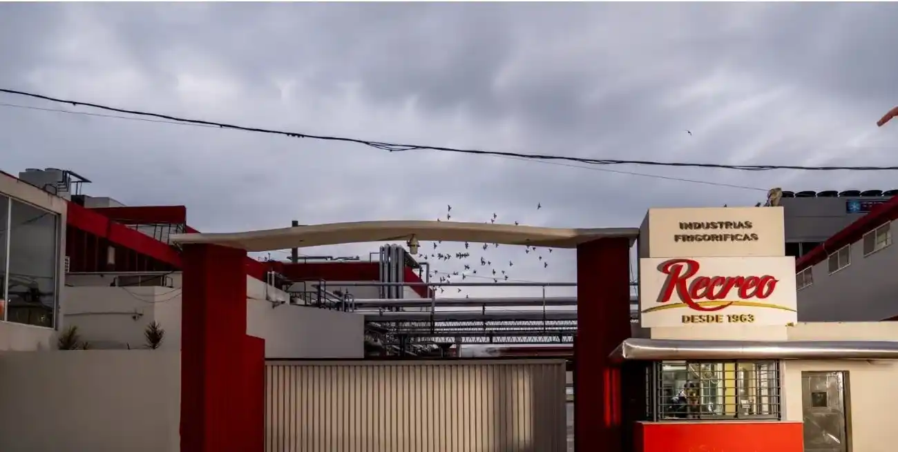 Noche de terror en el frigorífico de Recreo: apuñalaron a un guardia durante un intento de robo