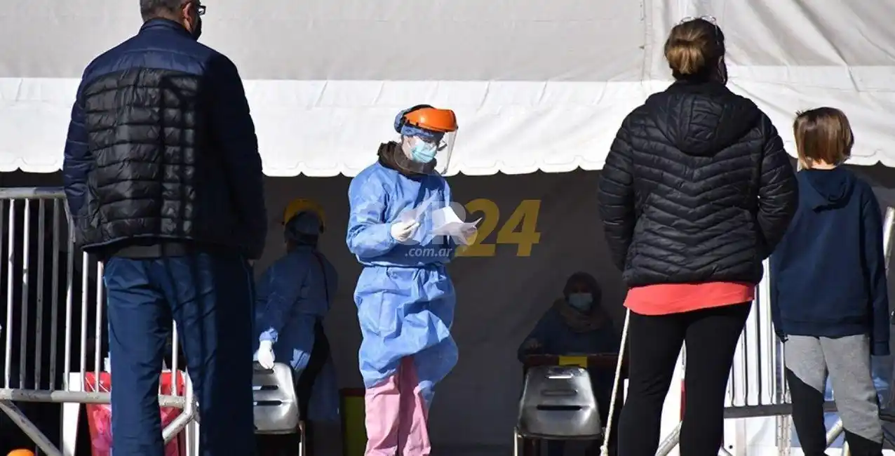 Córdoba inmunizó con el esquema completo a más del 50% de su población