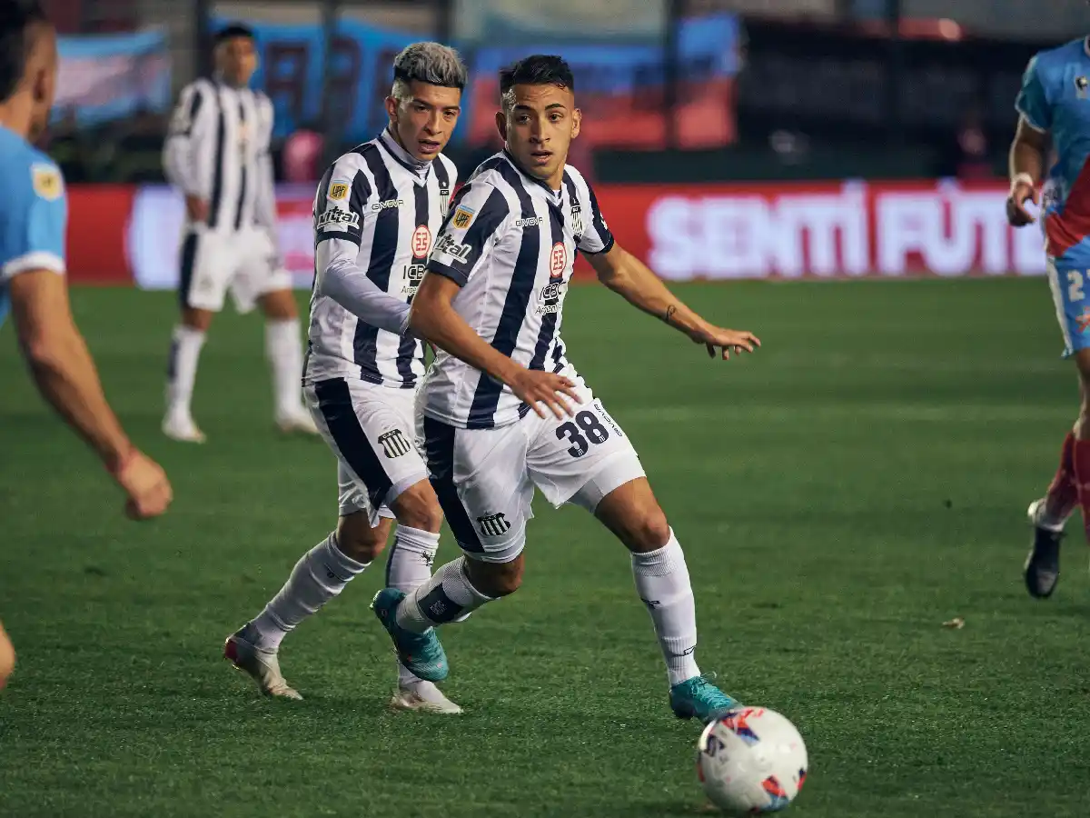 Talleres, en Sarandí, empató con Arsenal