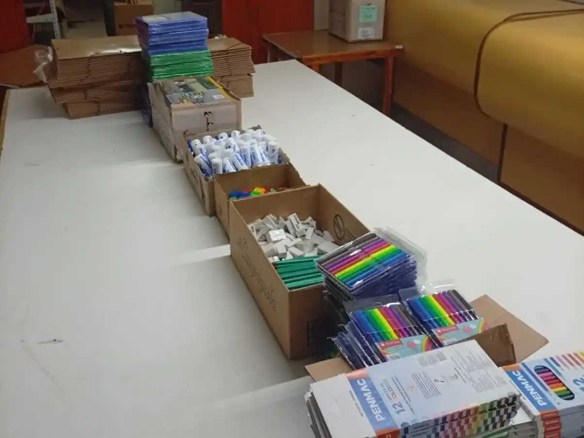 Útiles escolares. Como todos los años el STMN entrega estos elementos a sus afiliados