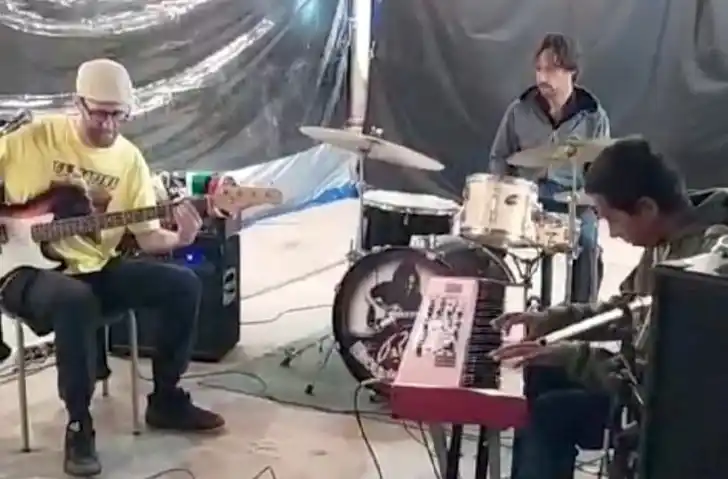 Músicos. Tocaron en vivo en el evento en el CCM