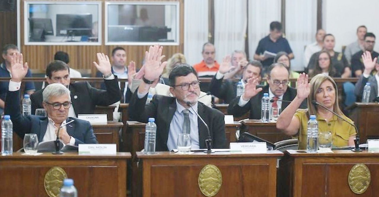 Senadores oficialistas acusan al “kirchnerismo” de falta de memoria