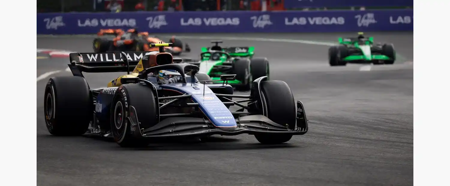 Colapinto largó en la posición 16 de la parrilla.