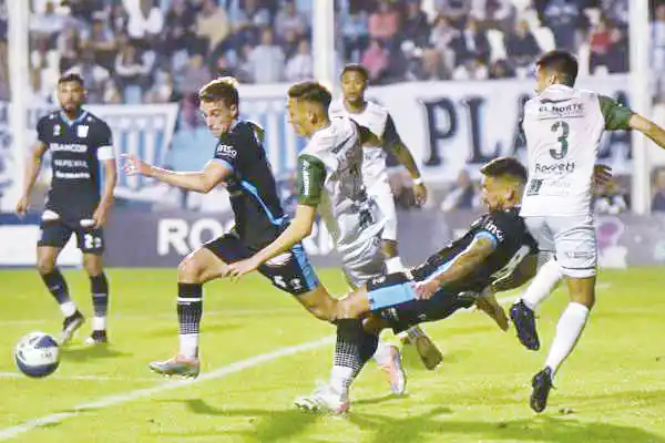 Terna santafesina para San
Martín vs Racing de Córdoba