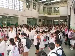 Dificultades en la educación pública