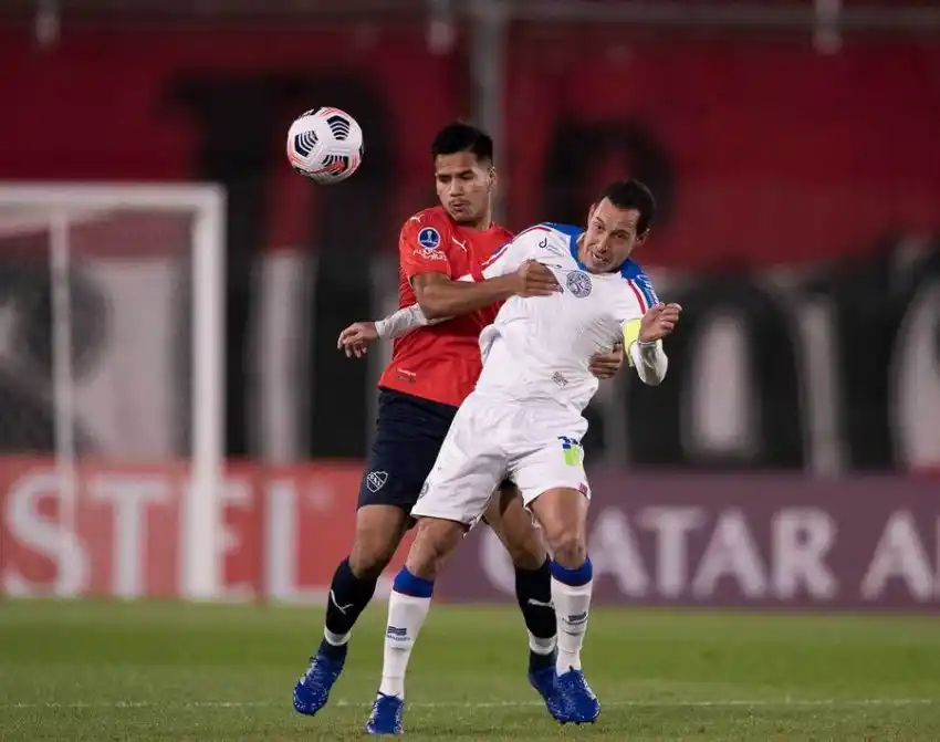 Barreto fue titular en el triunfo de Independiente sobre Bahía