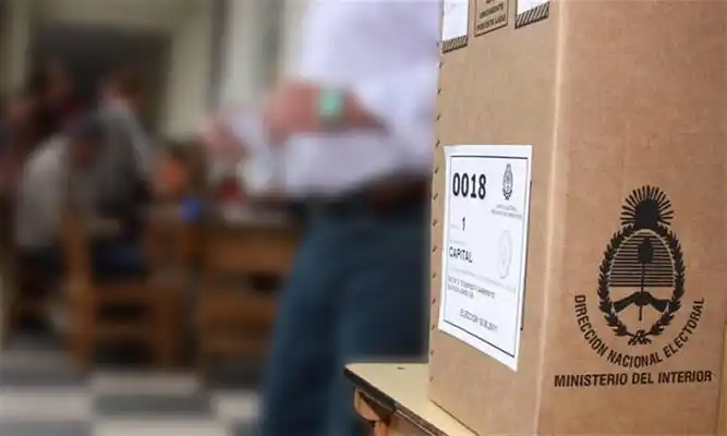 Casaretto presentó el proyecto de Ley para la postergación de las elecciones