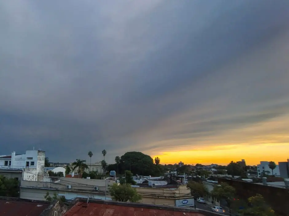 Renuevan recomendaciones ante alerta naranja por fuertes tormentas