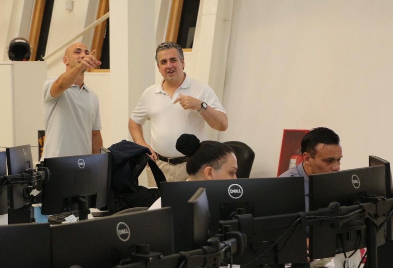 Cococcioni en diálogo con los medios.