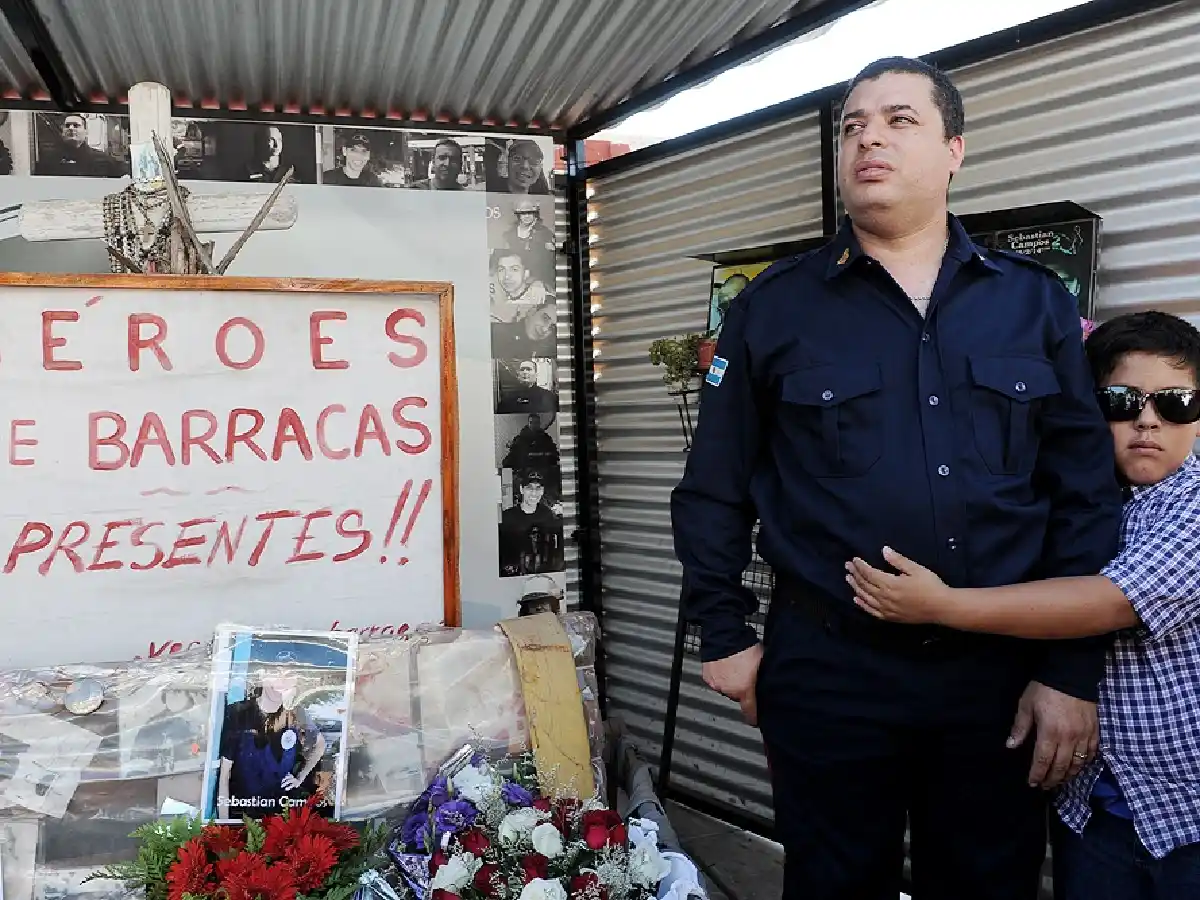 Piden que Macri y Rodríguez Larreta sean citados a declarar por incendio de Iron Mountain
