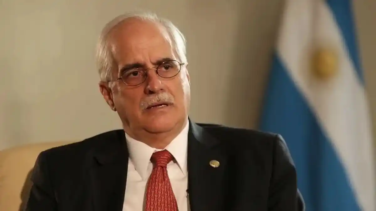 El dirigente peronista tiene 75 años