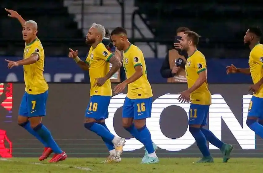 Un jugador de la selección brasileña no fue convocado para las eliminatorias por no tener las vacunas contra el Covid-19