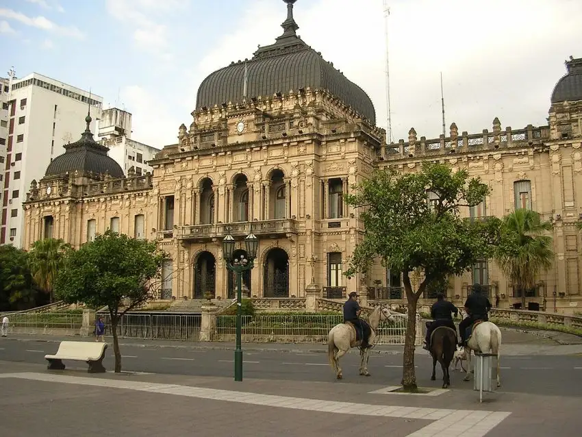 Condena de Adepa por denuncias de abuso sexual a periodistas en Tucumán