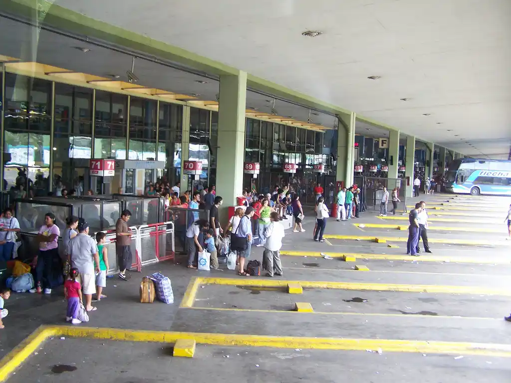 Los gremios del transporte no deciden sobre el paro hasta el martes