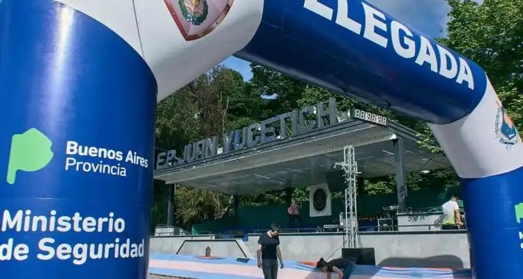 Cristian González corrió en el Parque Pereyra Iraola