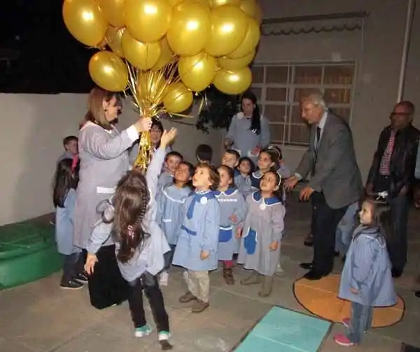 General Villegas: Campana encabezó acto en el Jardín de Infantes 904
