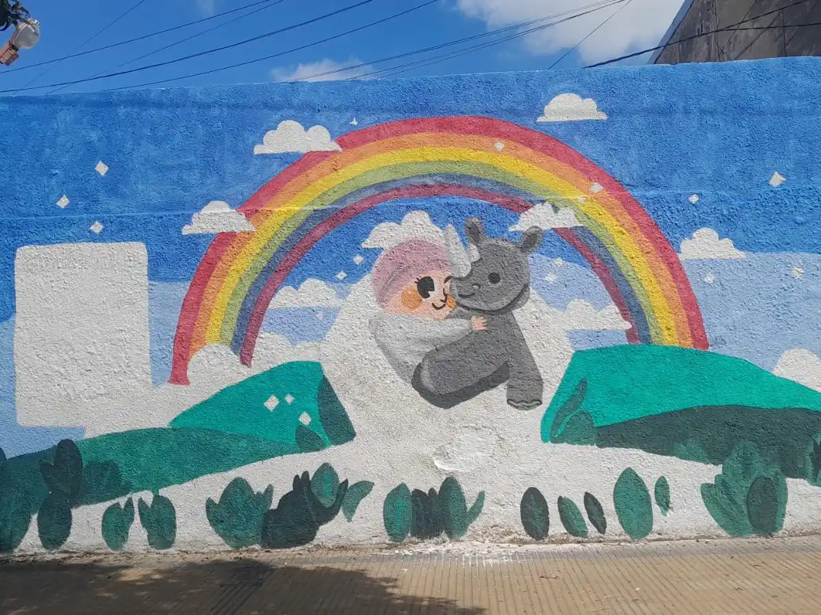 Pintada mural de concientización en el marco del mes de lucha contra el cáncer infantil. Foto: Gentileza