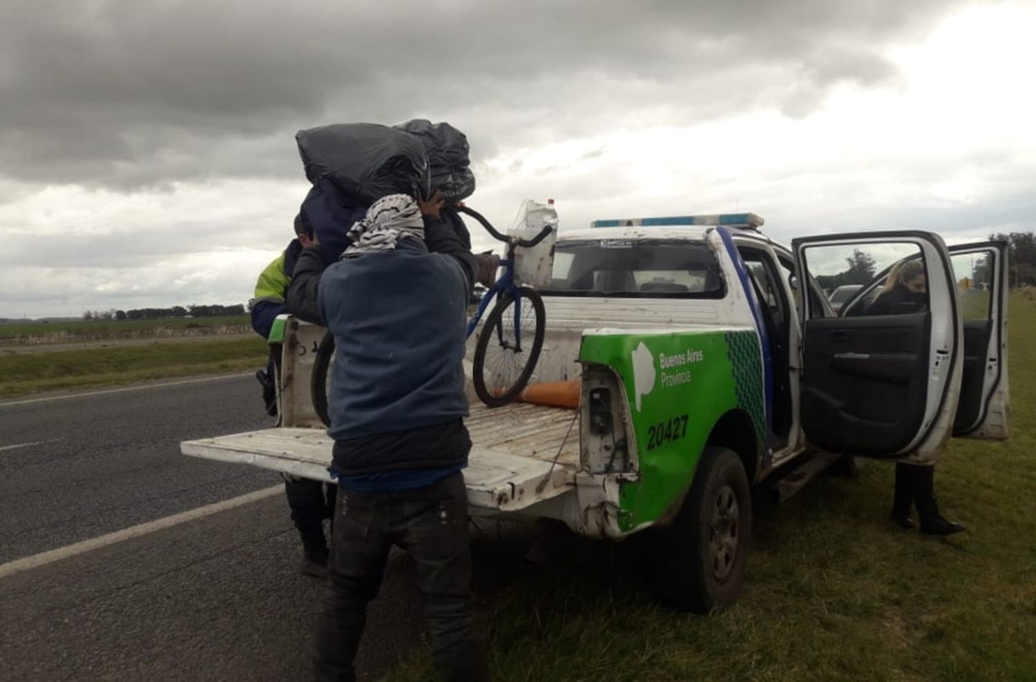 Vino en bicicleta desde Paraguay a conocer el mar y fue interceptado en un retén