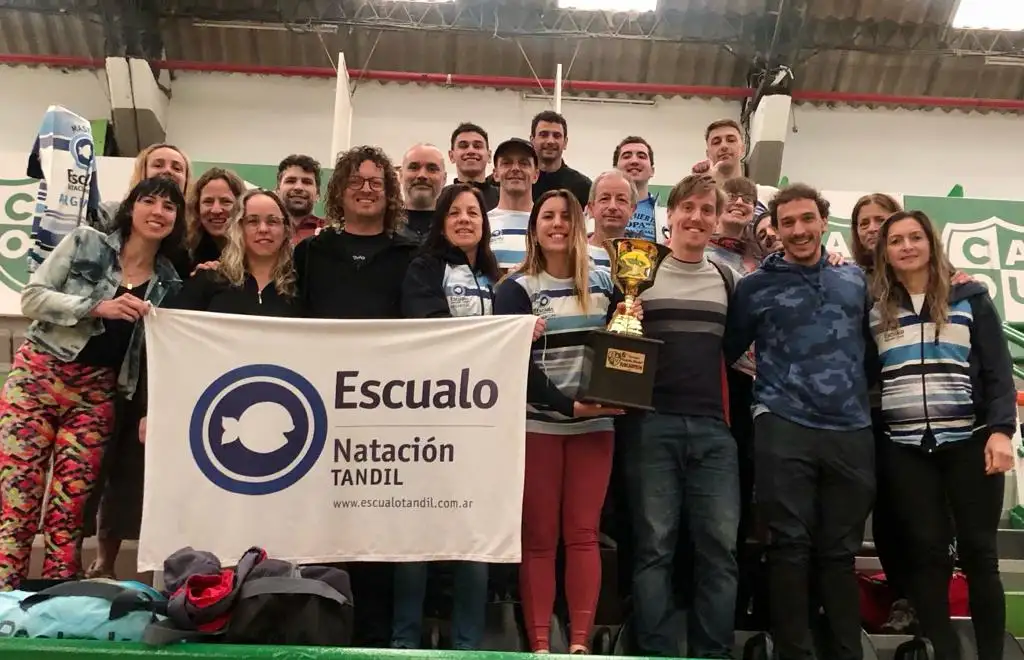 La delegación de Escualo se destacó en Mar del Plata.
