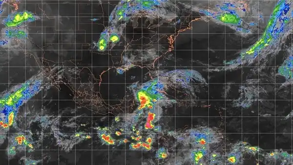 La tormenta Alberto avanza por el Caribe hacia el Golfo de México