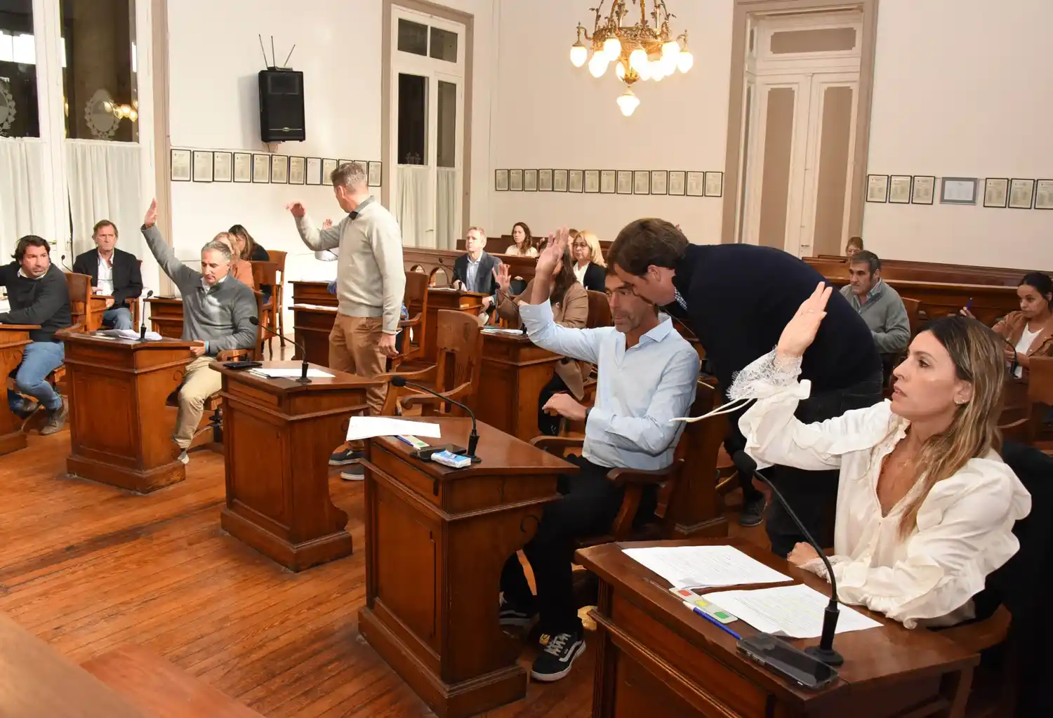 Ausencias, debates encarnizados y balances dispares