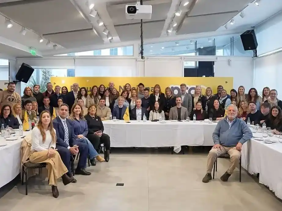 Encuentro de legisladores del PRO