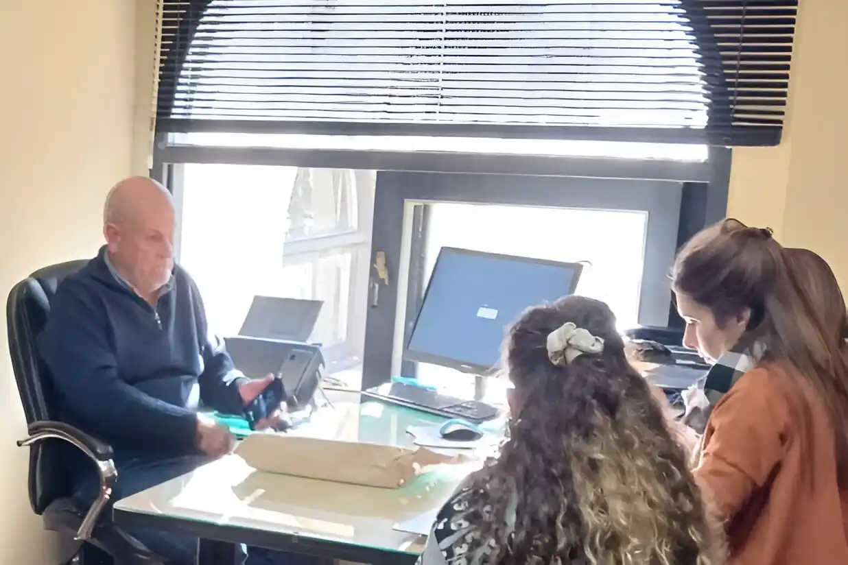 El secretario de Economía, Roberto Borgo, en su oficina en Palacio.