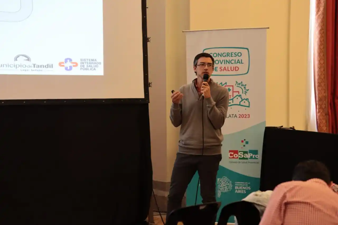 Tomás Baliña, durante la presentación en el Congreso Provincial de Salud.