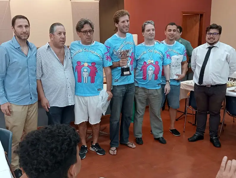 Infancia Compartida. Campeón del Playas