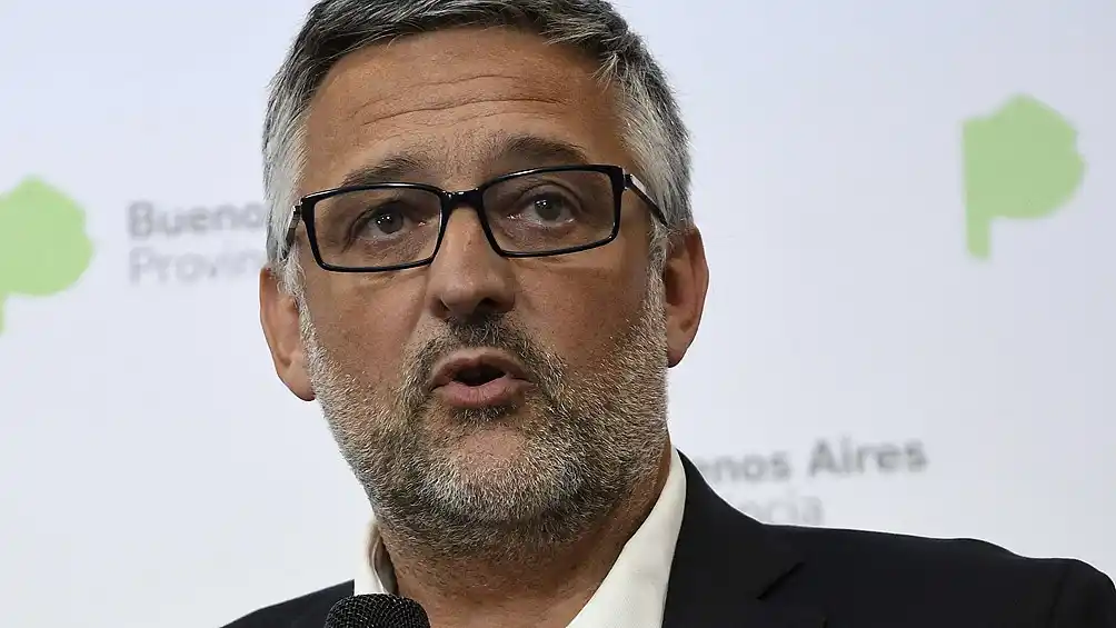 Villegas cargó contra los docentes: "Se suelen decir cosas falsas desde el sector gremial, si quieren ir a un paro que lo digan"