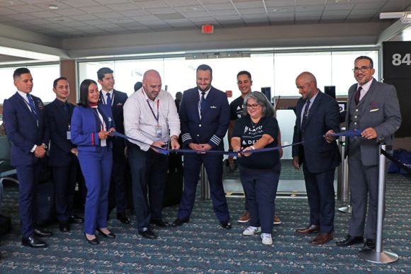 Wingo begins flights between Aruba and Cali