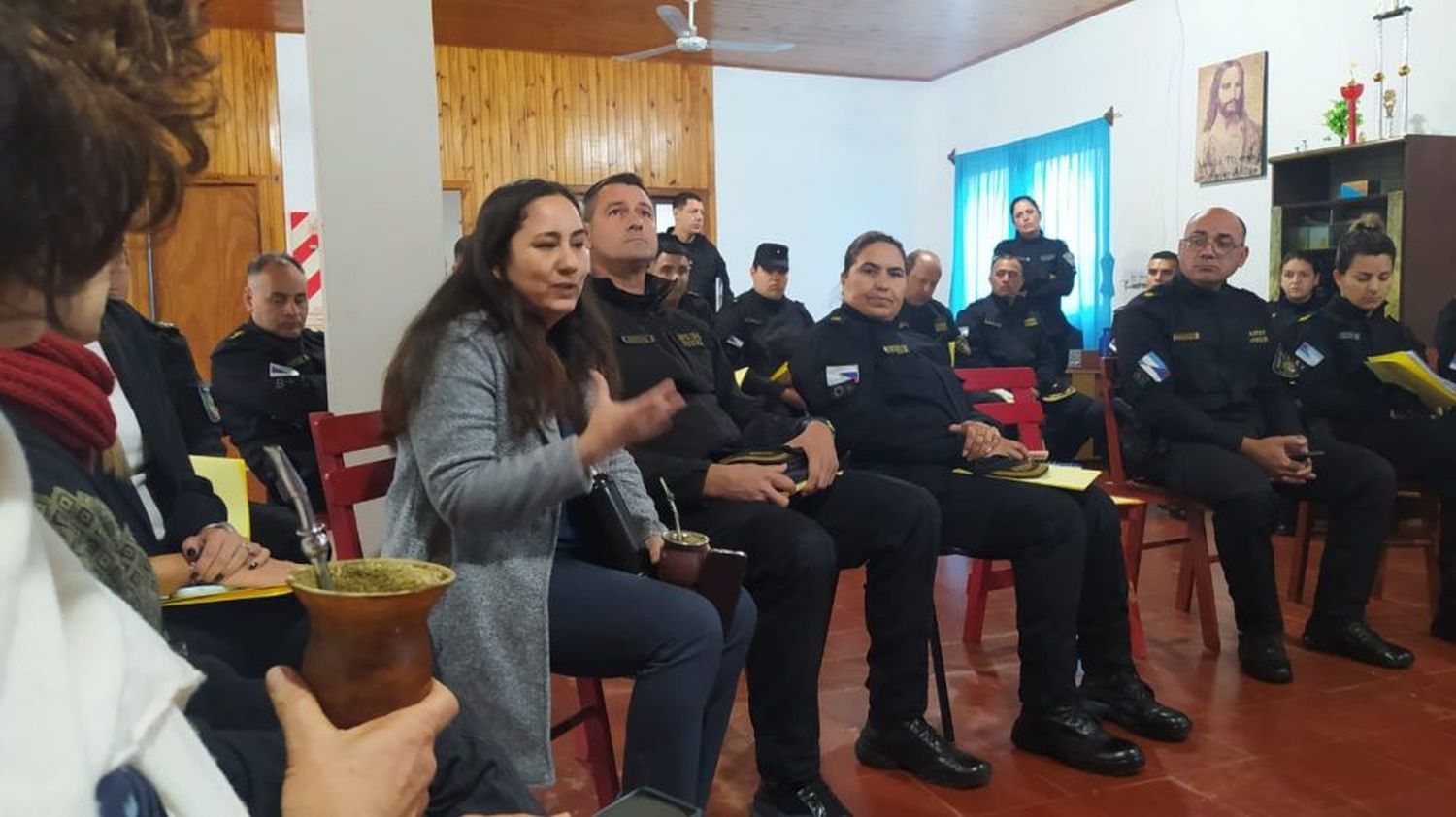 Policías de la Ruta 14 se capacitan en Derecho Indígena