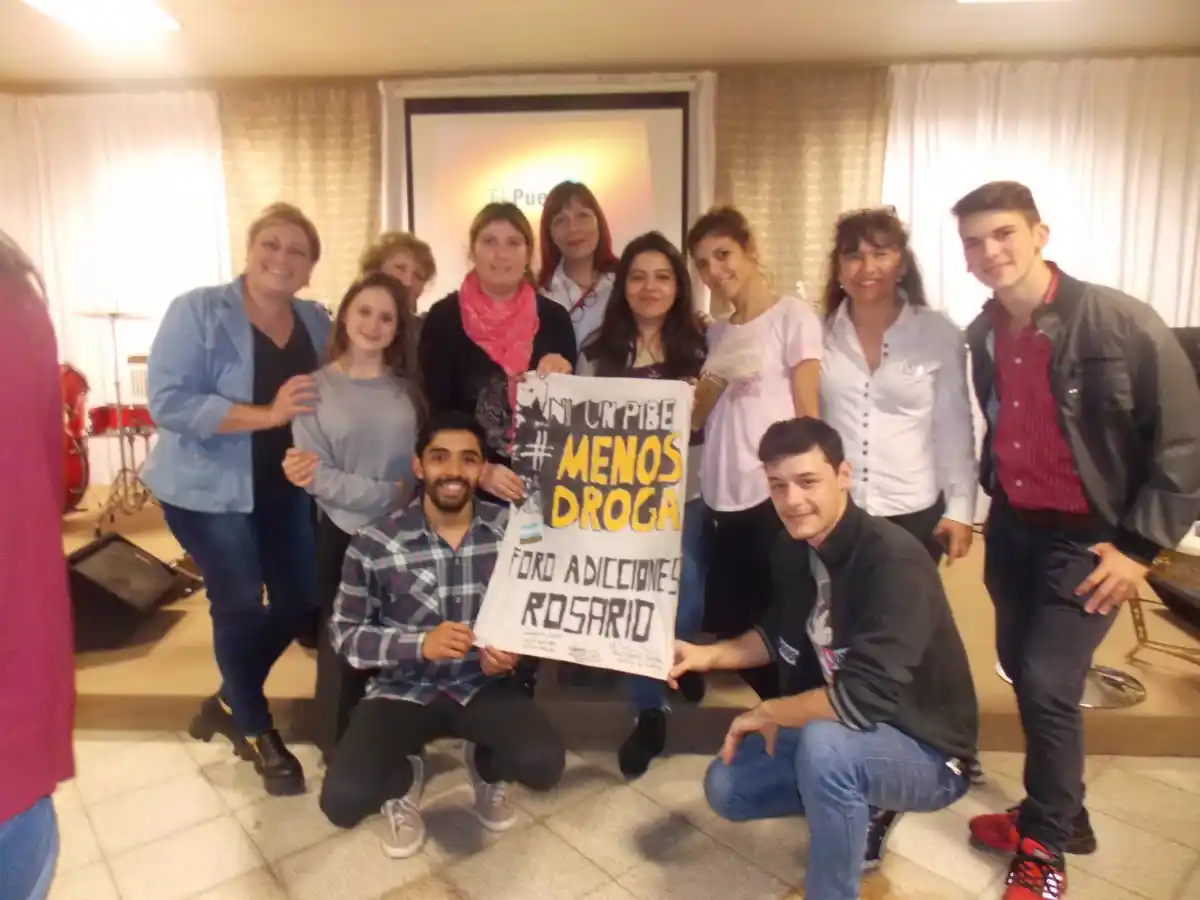 Adicciones y violencia: brindaron herramientas para combatir la problemática trabajando en red